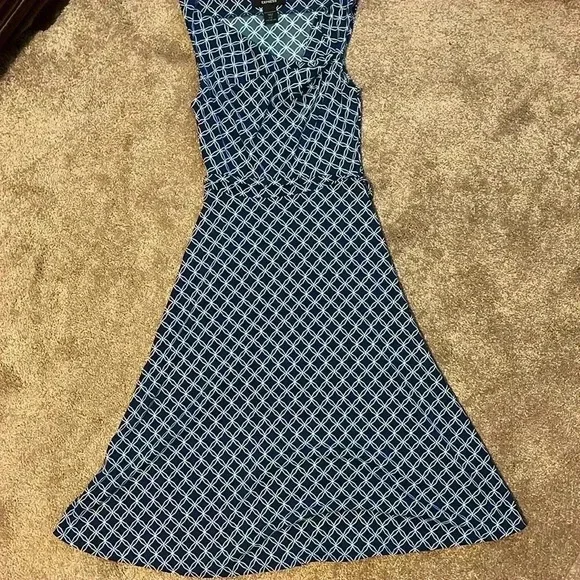 Express dress size 1/2 - Picture 1 of 3